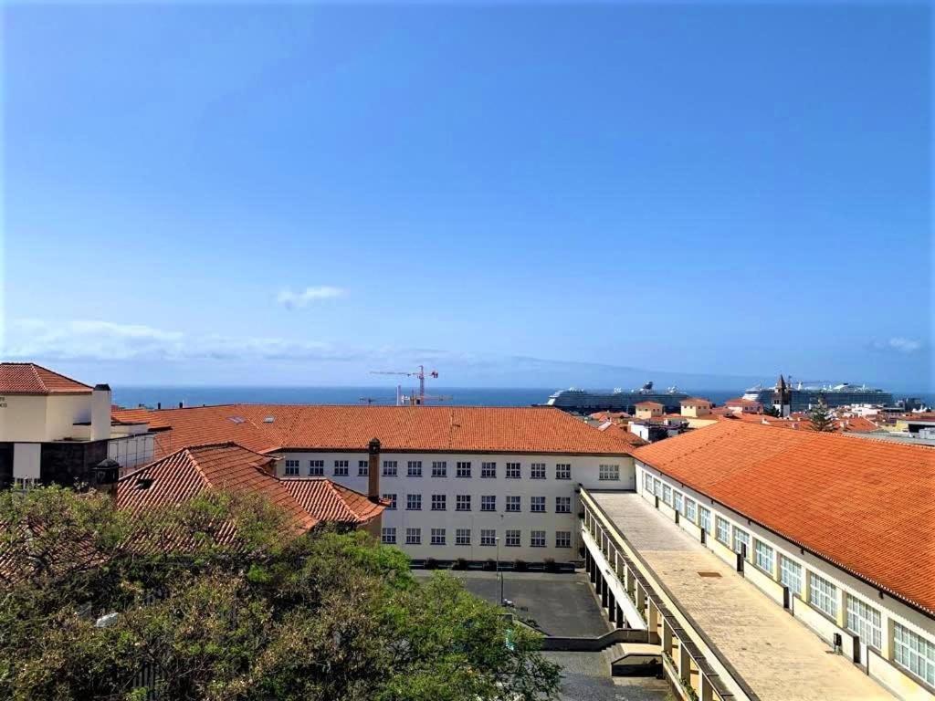 Madeira, 3 Bedroom Apartment With Ocean Views In Funchal Eksteriør billede